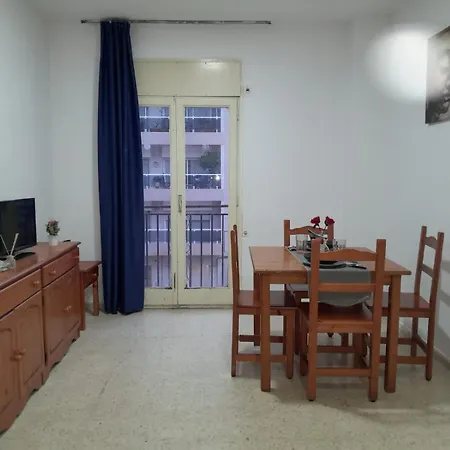 Apartment Acogedor Cerca De La Playa , *